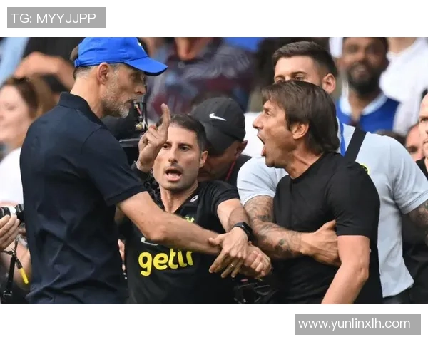 明星迷恋足球巨星背后的真实故事与娱乐圈跨界情缘揭秘